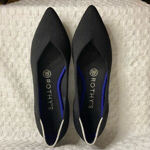 Like-New ROTHY'S Size US W6 Black and Blue accent